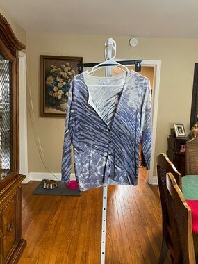 Joseph A Blue and White Animal Print Button Cardigan